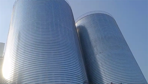 息烽2座混凝土高架卷板仓